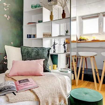 Palais Royal & Montorgueil Studio Flat *